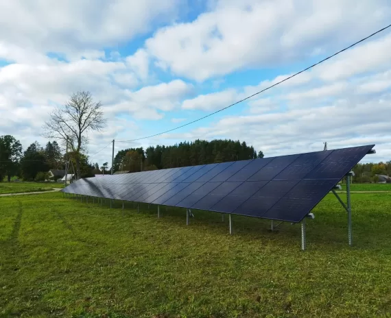 Saules parks uz zemes, Aluksne