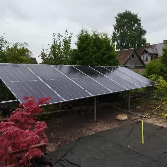 Saules paneļi uz zemes, Sloka