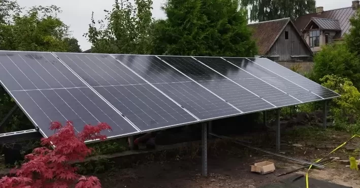 Saules paneļi uz zemes, Sloka