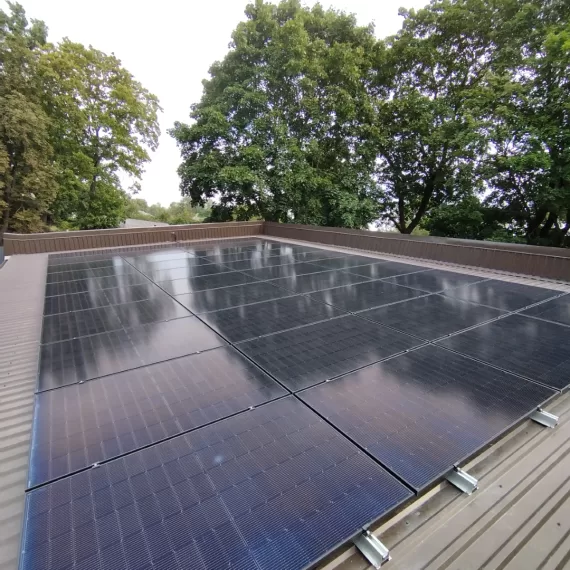 Saules paneļi jumtā, Marupe