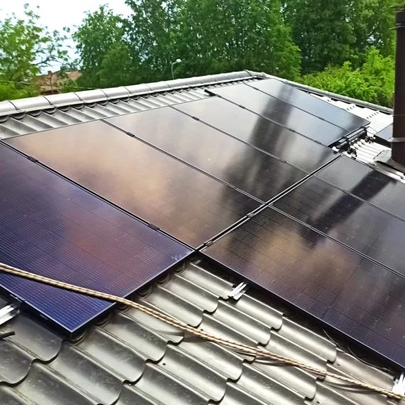 Saules paneļu jumts, Saulesdārzs